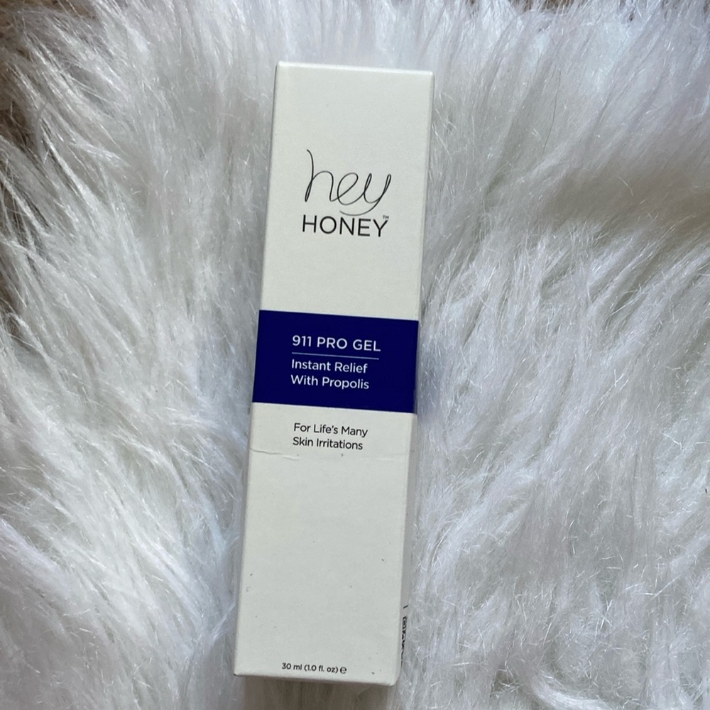 911 Pro Gel Instant Relief Moisturizer - White and Blue